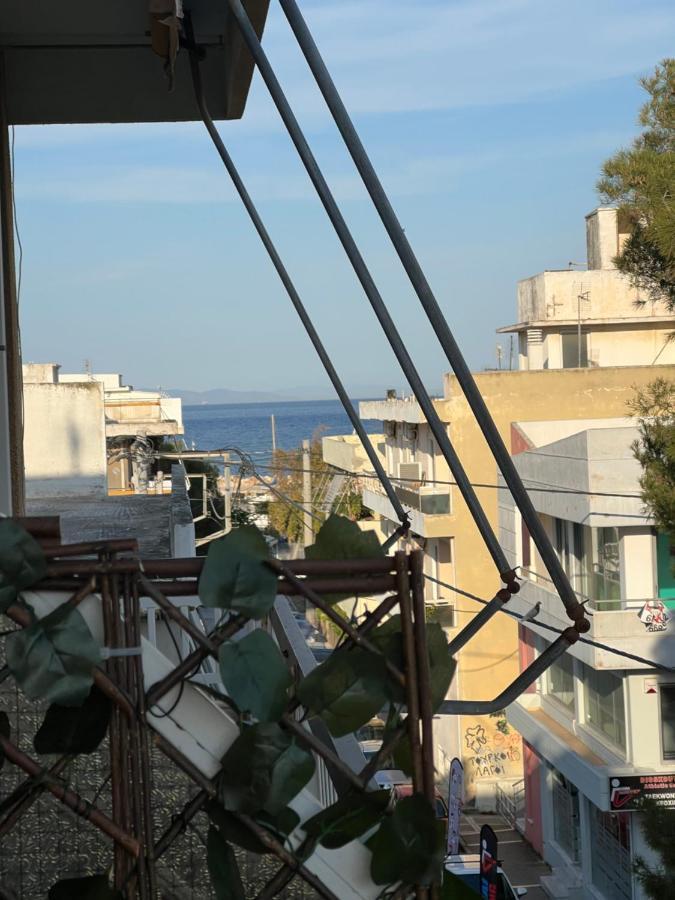 Above Apartments Near The Airport Artemida  Exterior photo
